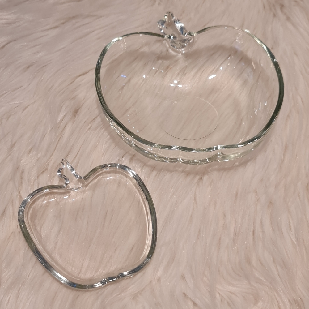 Clear Glass Apple Shaped Bowls